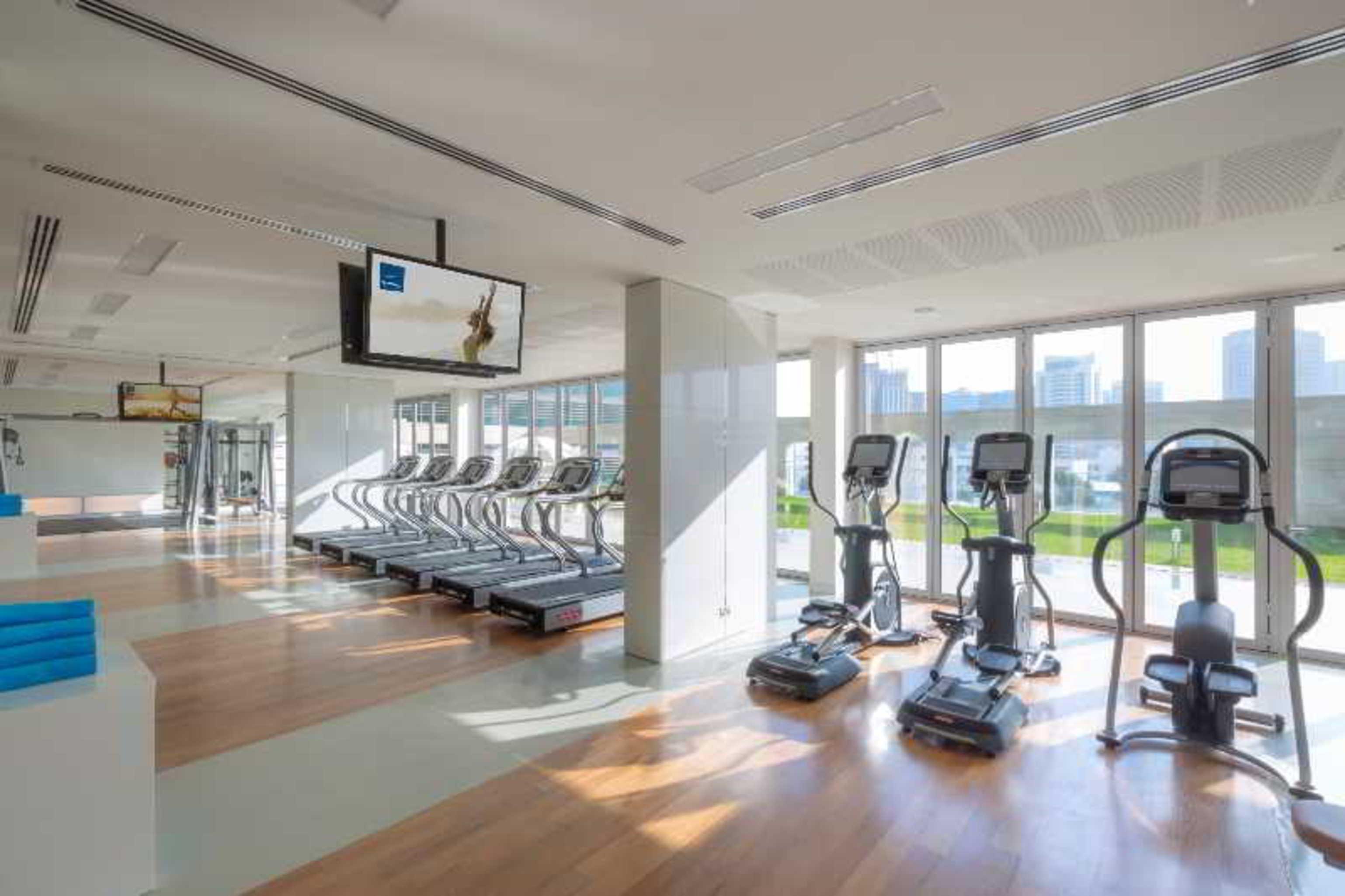 Adagio Al Bustan Aparthotel 4*